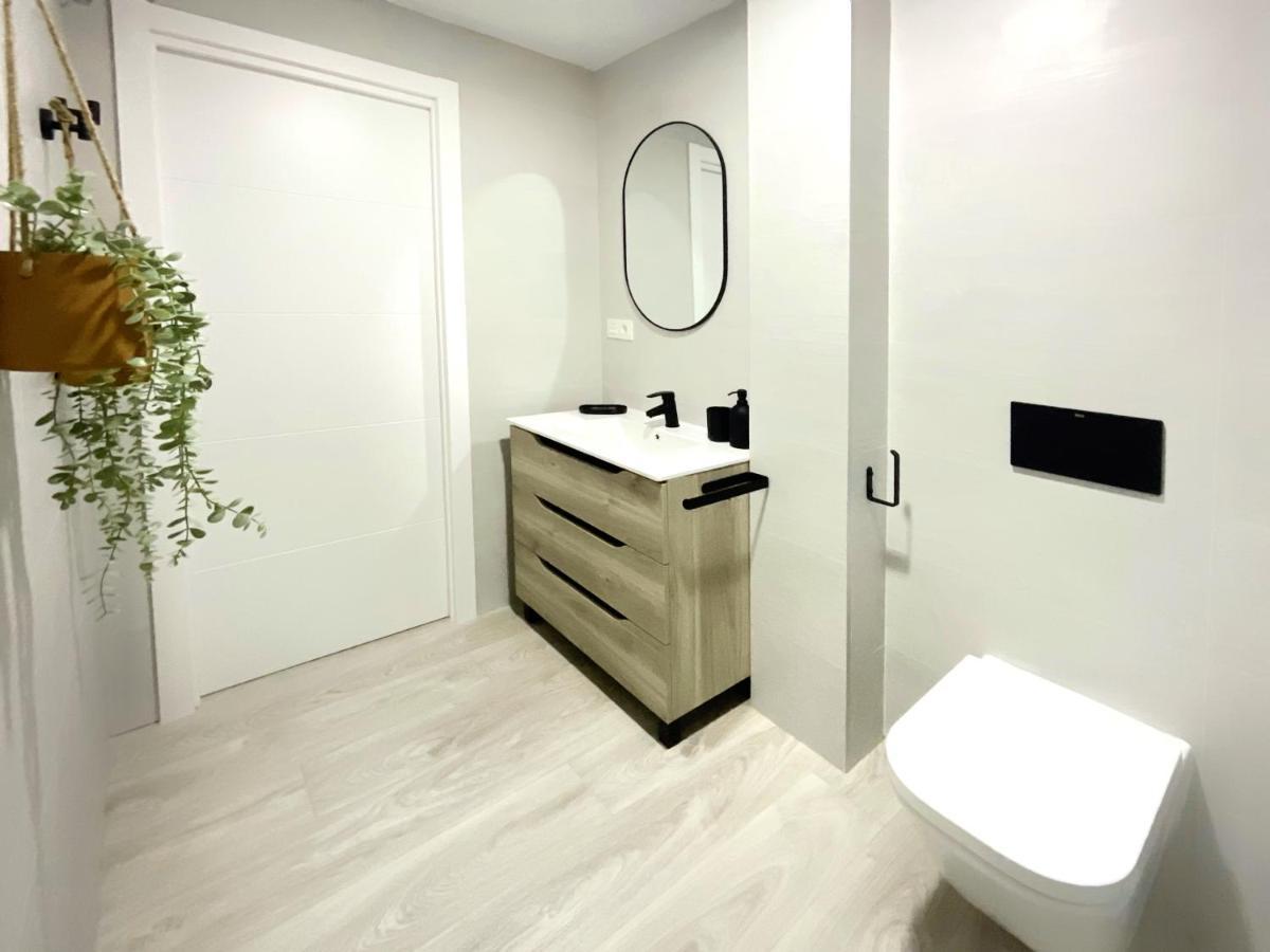 Cs6 Kaleria Suites Almería Eksteriør billede